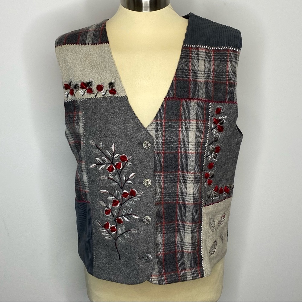 Tantrums Vintage Holiday Plaid Patchwork Embroidered Vest